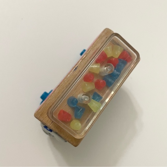 Thomas & Friends Wooden Gumdrop Car Train Sodor Sweet Shoppe - Picture 8 of 14